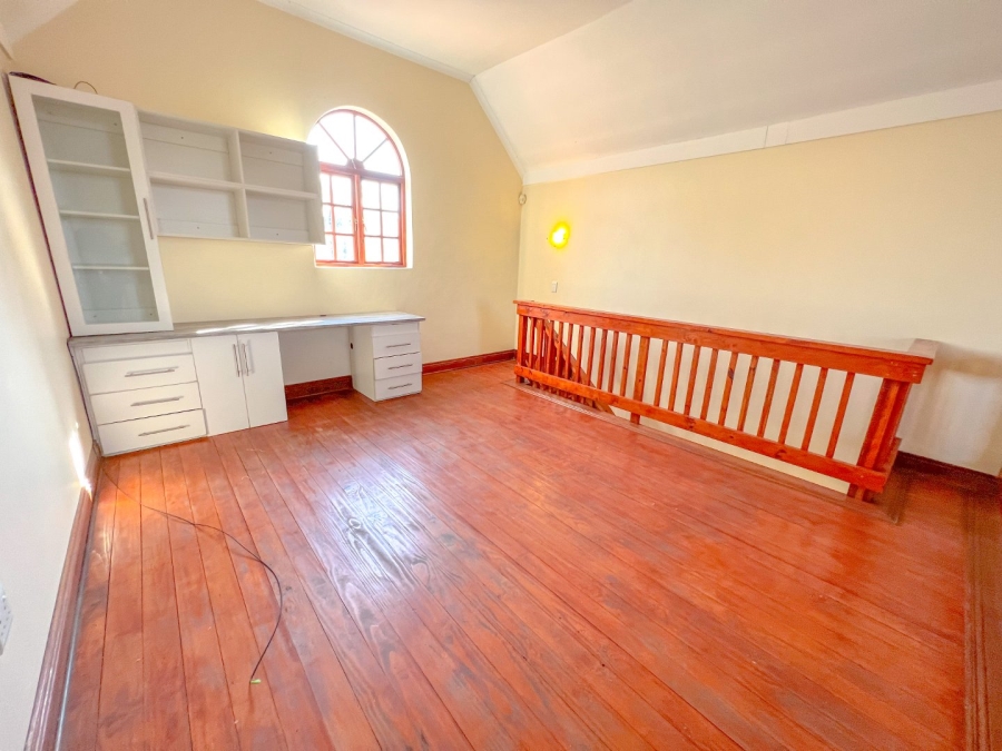 3 Bedroom Property for Sale in Vaalpark Free State